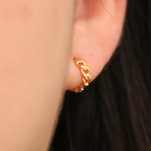 Load image into Gallery viewer, 8mm Rope Huggie Earrings
