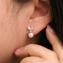 Load image into Gallery viewer, Cubic Leaf Pearl Drop Earrings
